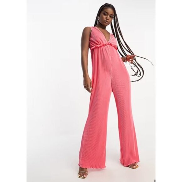 The Frolic Pants - The Frolic Sleeveless Plisse Jumpsuit Size 2X  Coral - EUC!